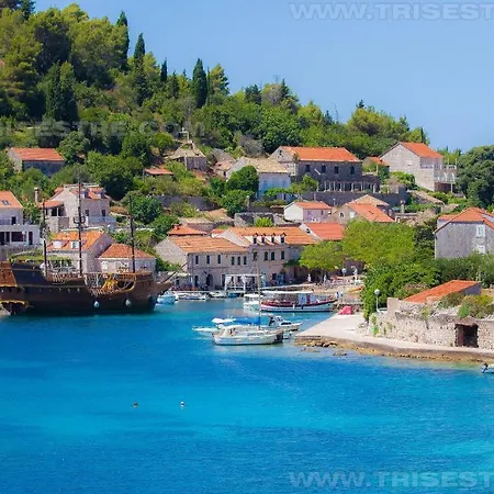 Tri Sestre Πανσιόν